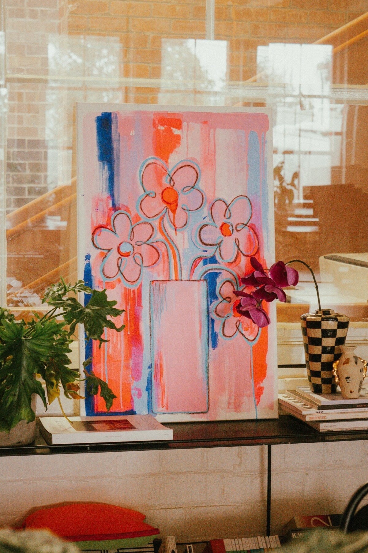Flowers in a vase painting by artist Jay-Dee Pitcaithly